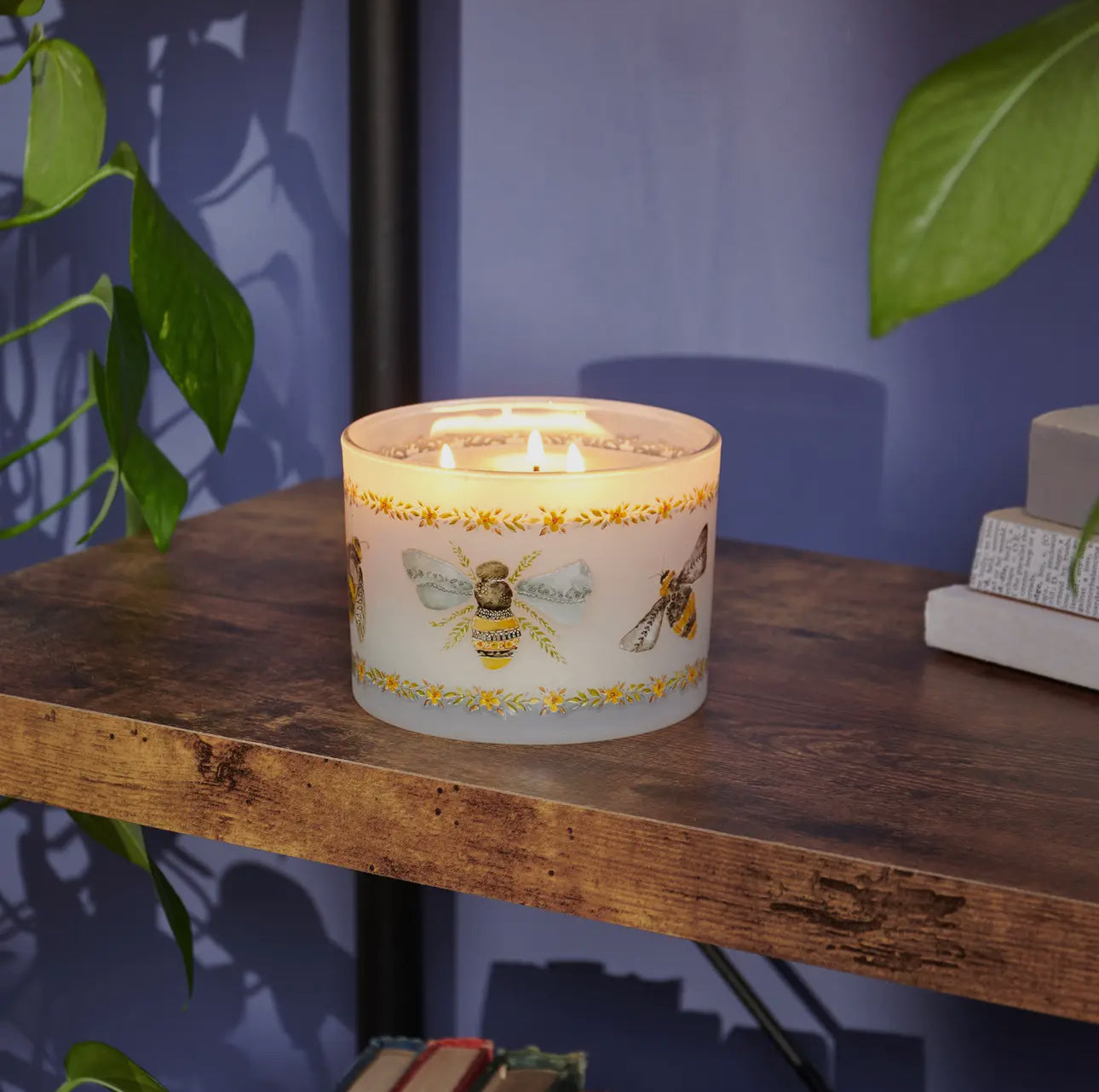 Bees Candle (Lemongrass)